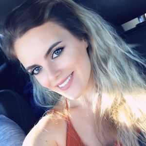 Meet your Posher, Iririsa